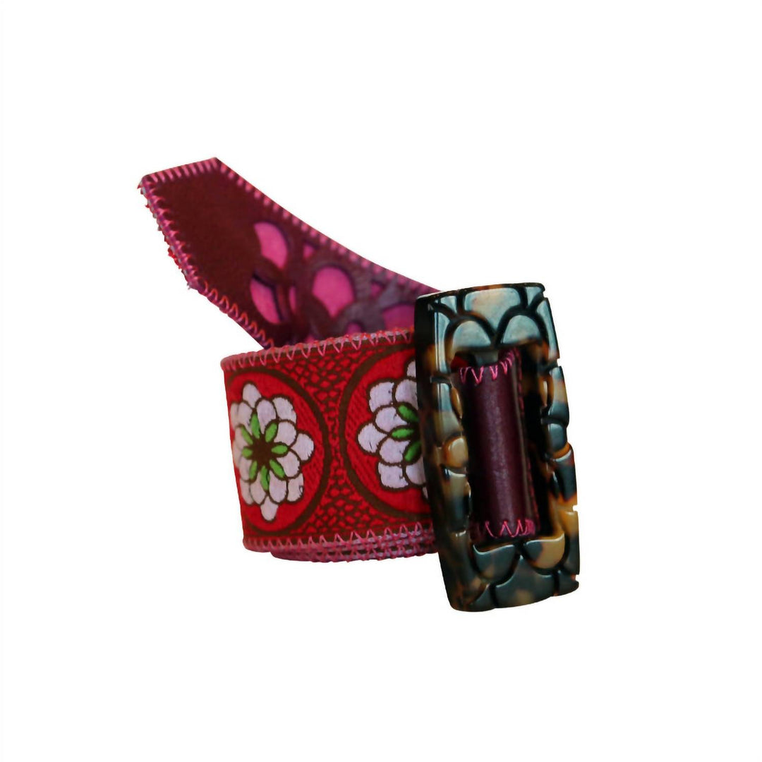 women's peek-a-boo belt in merlot