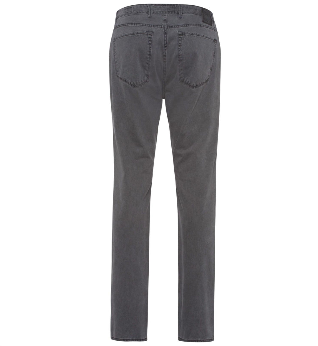 men's chuck slim pants in graphite grey