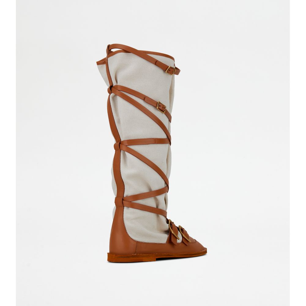 boots in leather and canvas