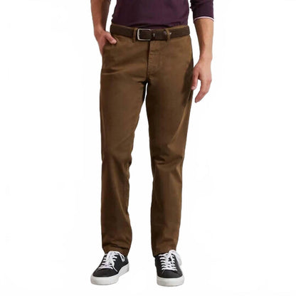 stretch- cotton chino pants in brown