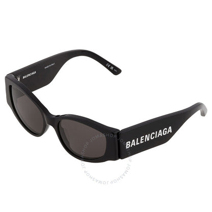 بالنسياغا، نظارة شمسية نسائية رمادية غير منتظمة