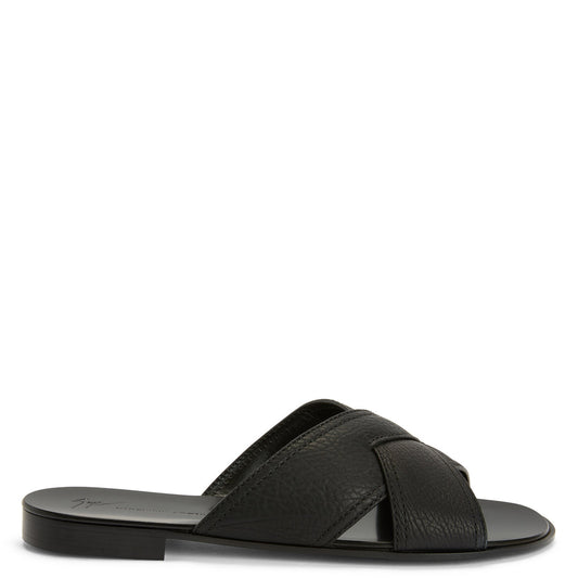 US 7 - black