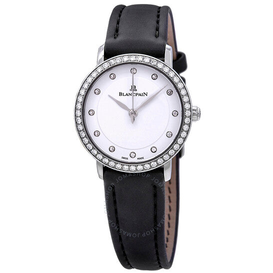 ساعة بلانكبان ألترا بلايت أوتوماتيكية للسيدات بمينا أبيض من الألماس