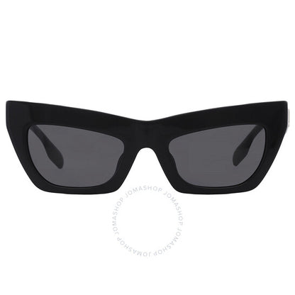 نظارات شمسية نسائية من بربري بتصميم عين القطة باللون الرمادي الداكن