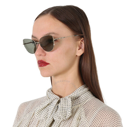 نظارات شمسية نسائية من بربري، هاربر، بتصميم عين القطة باللون الأخضر