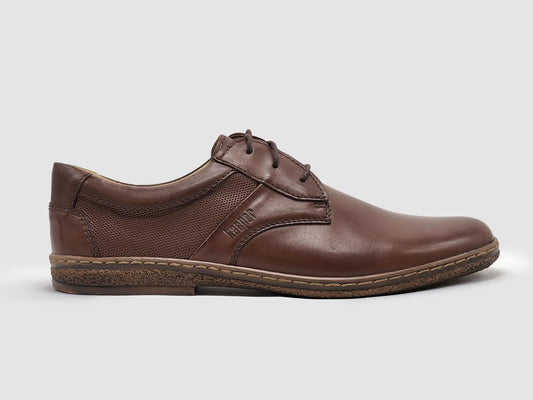 US 9 - dark brown