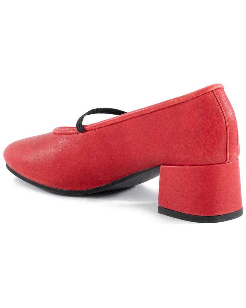 dusk to dawn leather pump