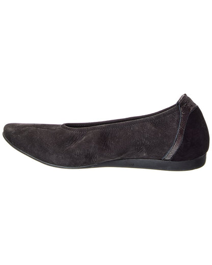 lamara suede flat