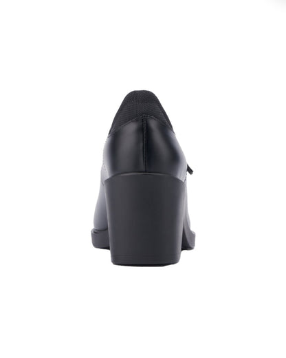 casha weatherproof leather pump