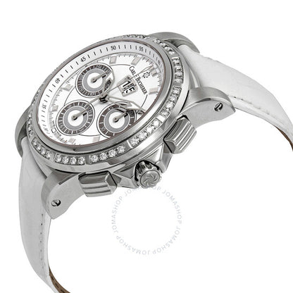 كارل ف. بوخرير، ساعة باترافي كرونوغراف أوتوماتيكية مرصعة بالألماس للسيدات