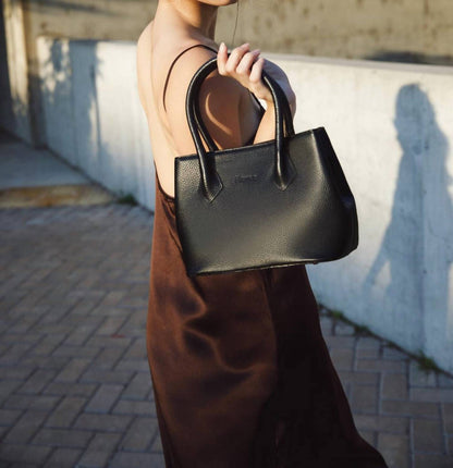women's mini kyle tote bag in black