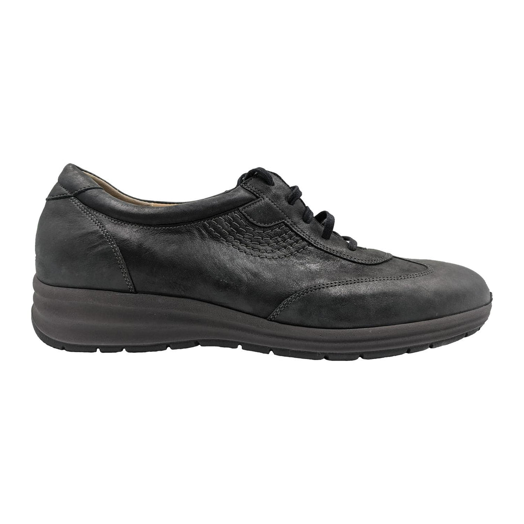 US 6 - black