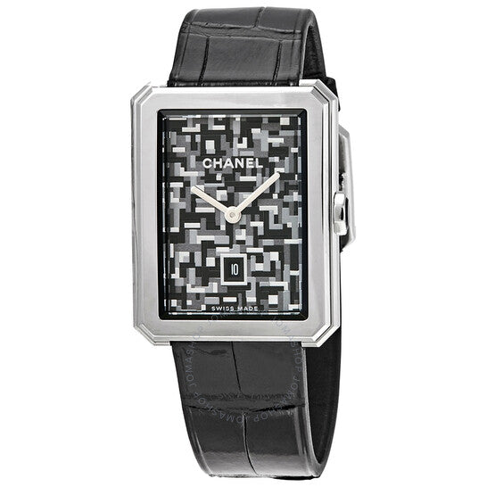 شانيل، ساعة نسائية من بوي فريند بمينا منقوش من التويد