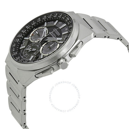 ساعة سيتيزن ساتالايت ويف F900 جي بي إس تيتانيوم للرجال