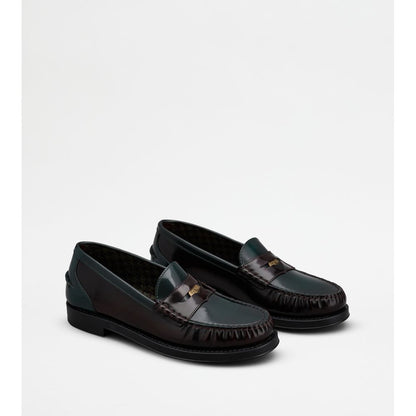 loafers in leather