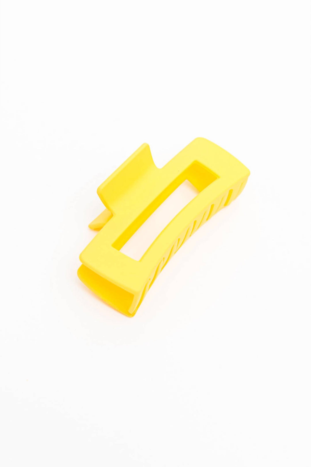 women's claw clip set in lemon