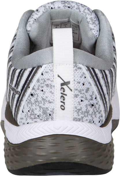 men's steadfast running shoe in white/grey