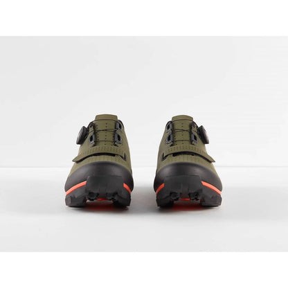 unisex foray mountain shoe in olive grey/radioactive orange