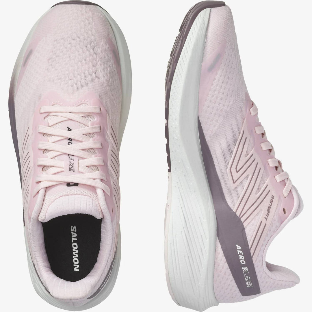 women's aero blaze running shoes in cradle pink / white / moonscape