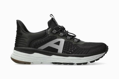 US 10 - black mesh