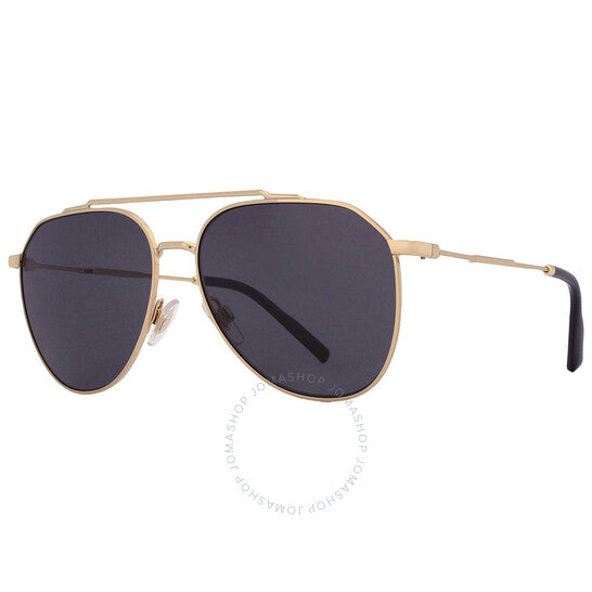 نظارات شمسية رجالية من دولتشي آند غابانا، باللون الرمادي الداكن