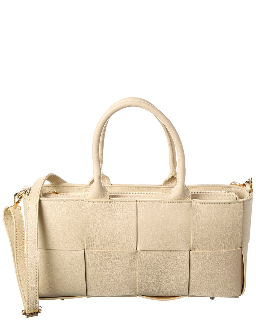 Medium - beige