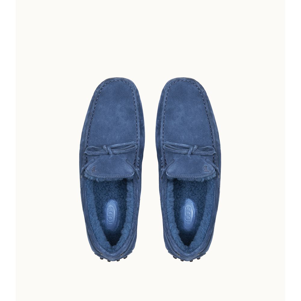 gommino driving shoes in suede