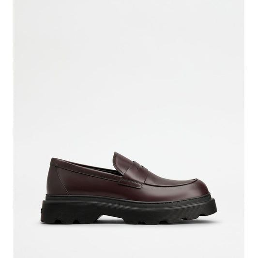 UK 9 - burgundy