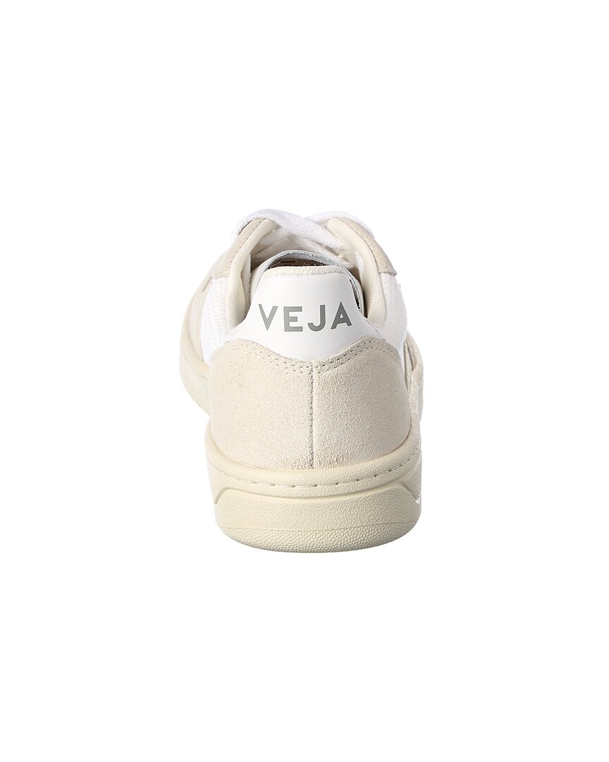 v-10 leather sneaker