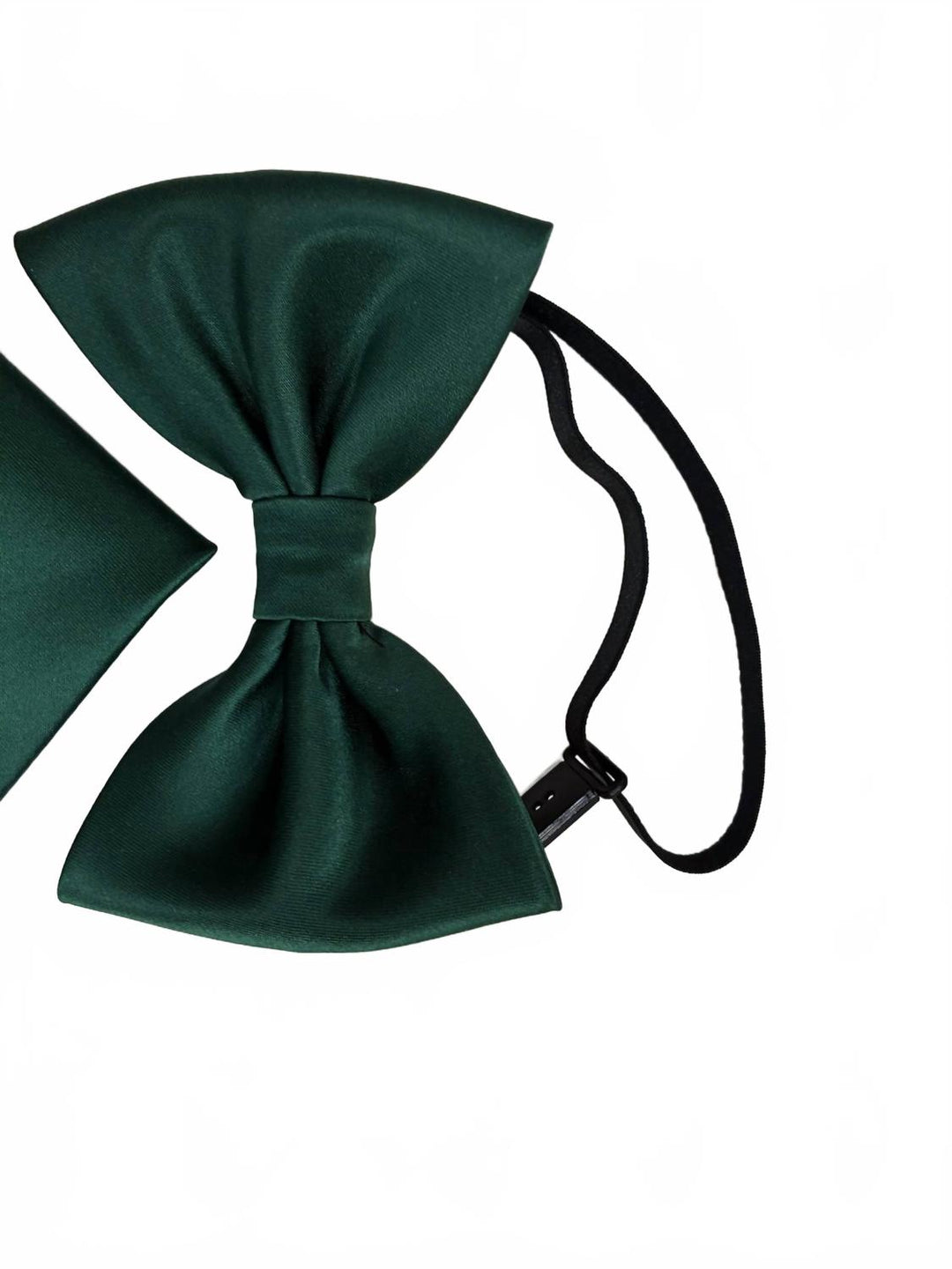 men's bow tie and pocket piece in dark green