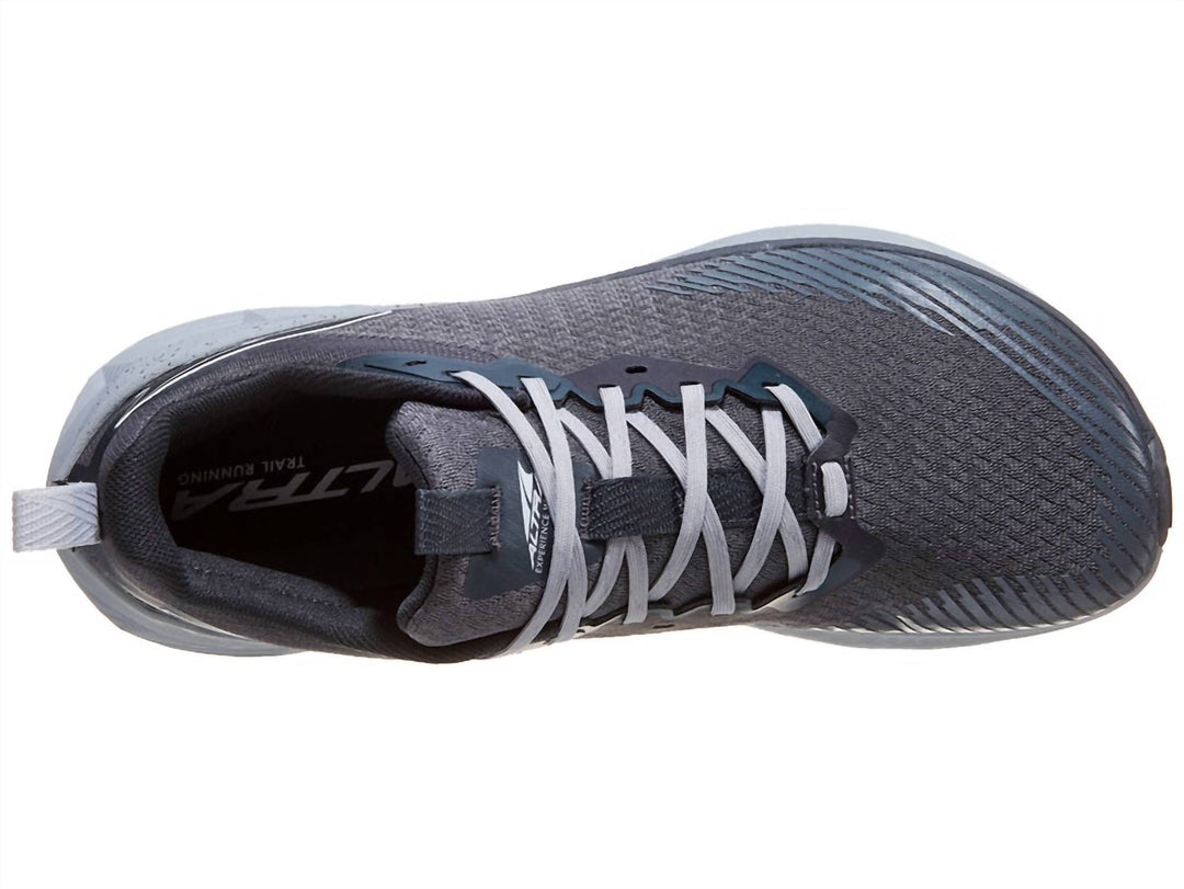 men's experience wild 2 running shoes in gray