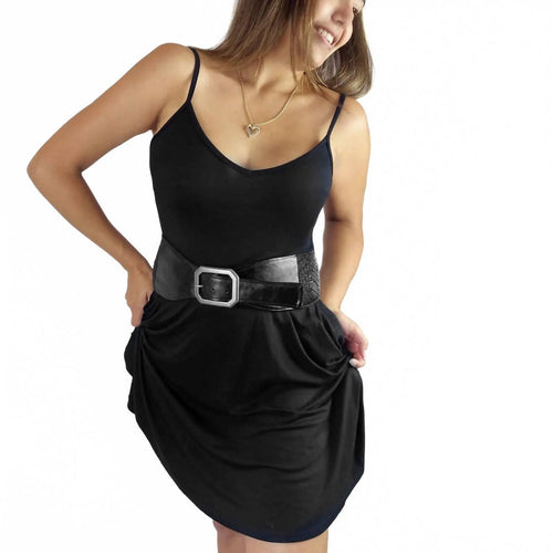 Medium - black