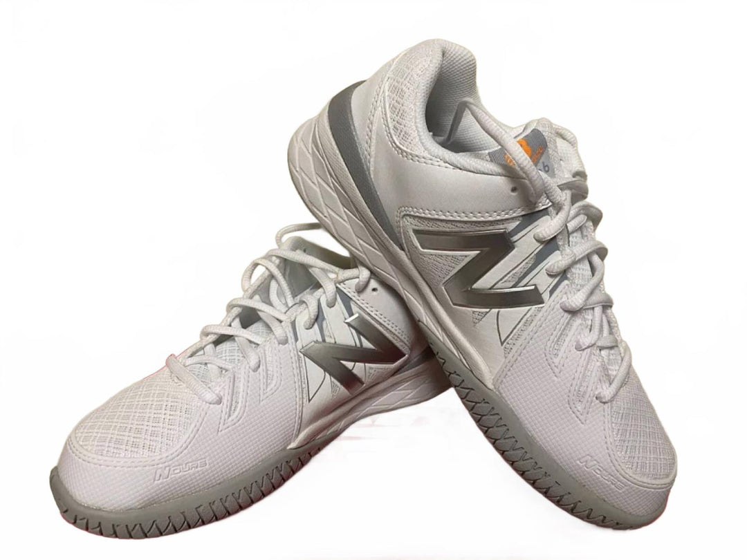 US 6 - white/grey