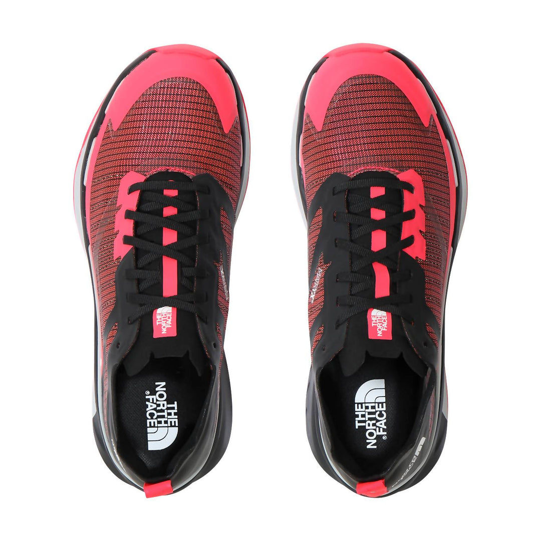 women's vectiv infinite trail running shoes in tnf black/brillant coral