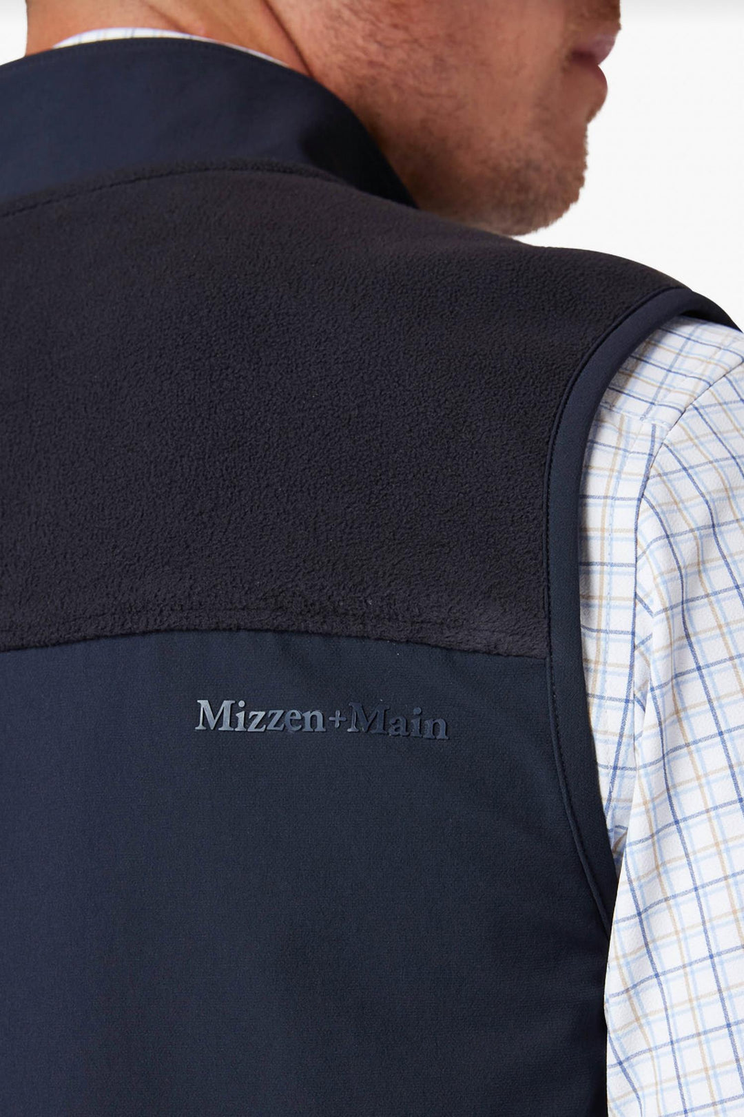 venture fleece vest in black