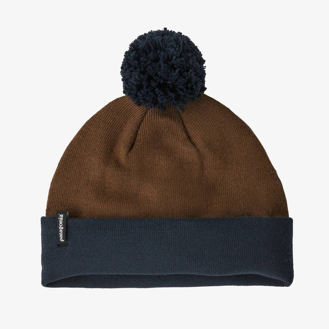 lightweight powder town beanie in skyline block: shelter brown