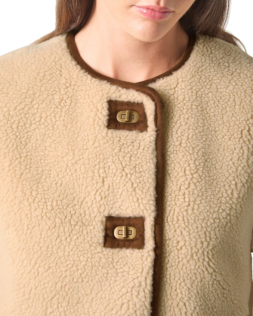 bow gilet