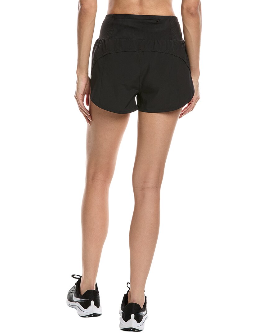 3in back yoke woven short