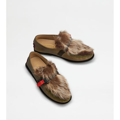 loafers in leather