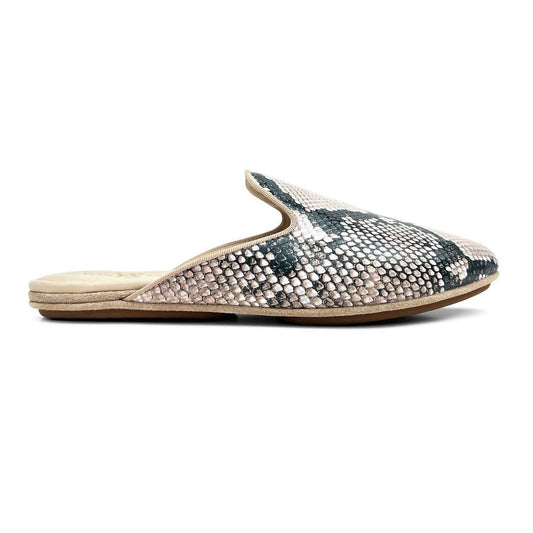 US 5 - natural snake leather