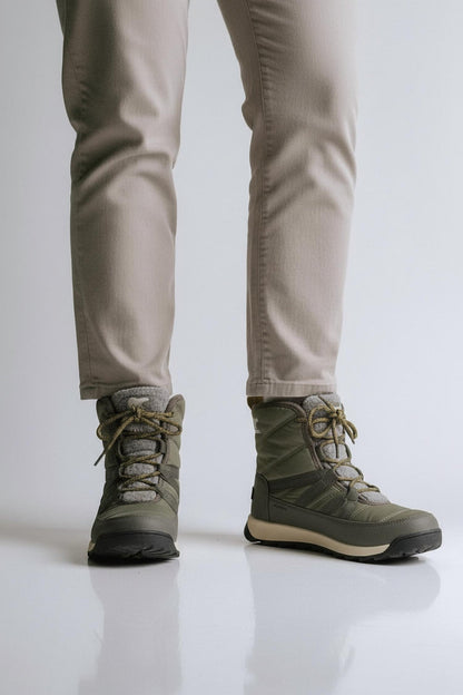 US 9.5 - stone green, black