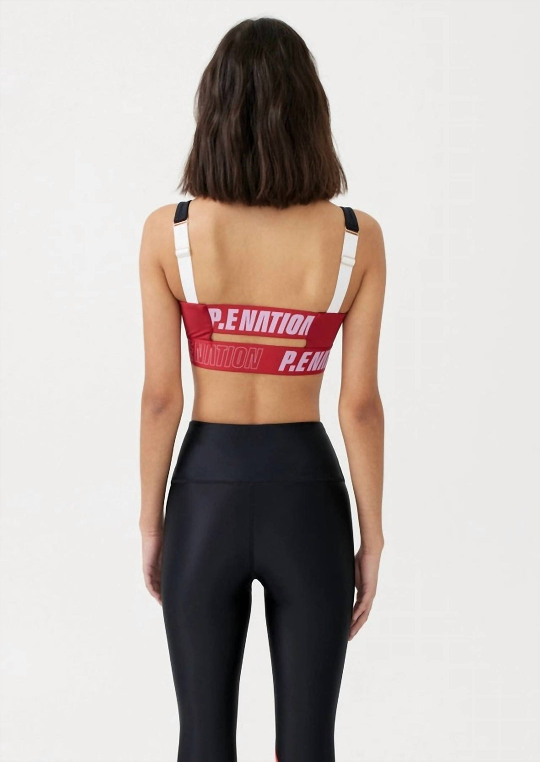 courtside sports bra in black