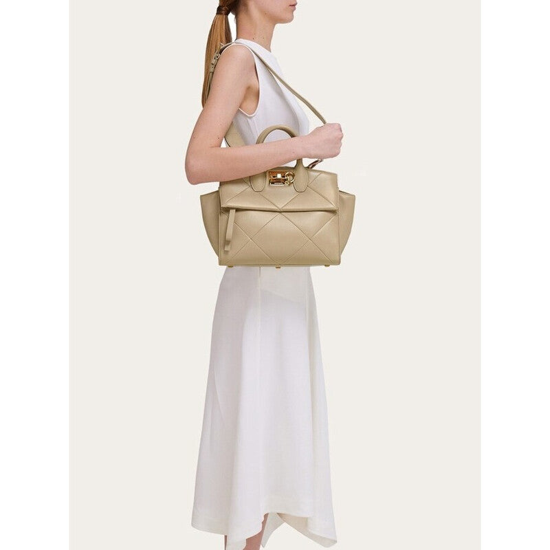 Women'S Beige Lamb Leather Bag