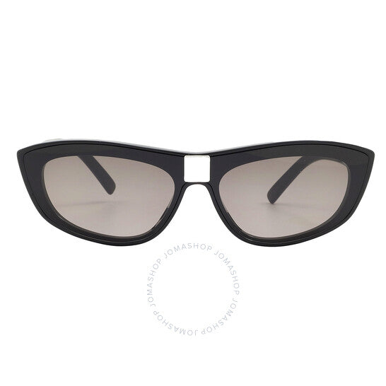 نظارة شمسية نسائية من جيفنشي، بتصميم فراشة متدرجة اللون، باللون البني