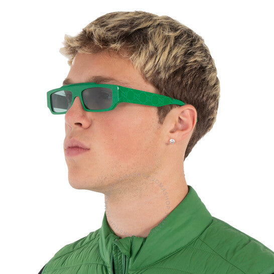 نظارات شمسية رجالية من Gucci، إطار بني فاتح