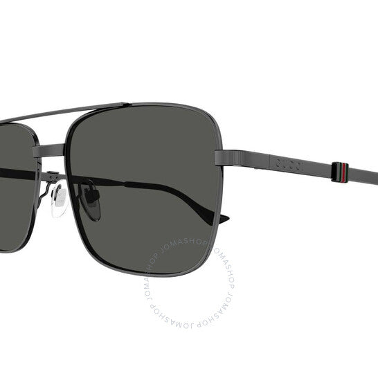 نظارات شمسية غوتشي نافيجيتور رمادية للرجال