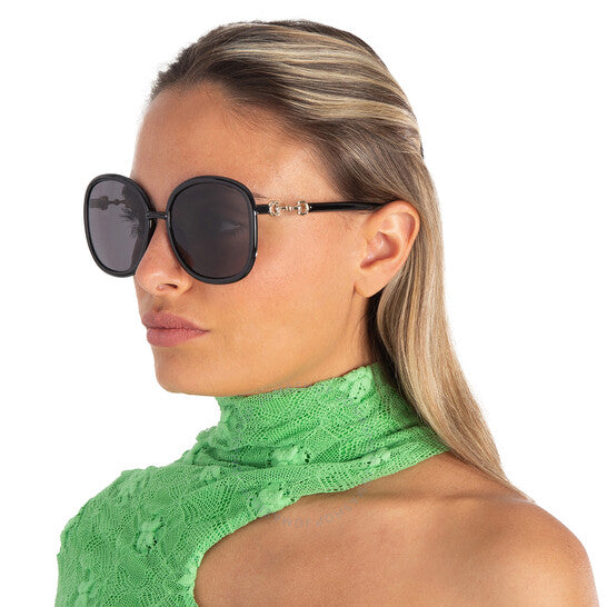 نظارات شمسية مربعة رمادية للنساء من غوتشي