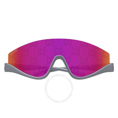 نظارات شمسية نسائية من غوتشي، بشعار أحمر