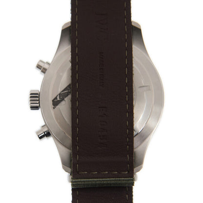 ساعة IWC، بايلوت كرونوغراف أوتوماتيكية للرجال بمينا أسود