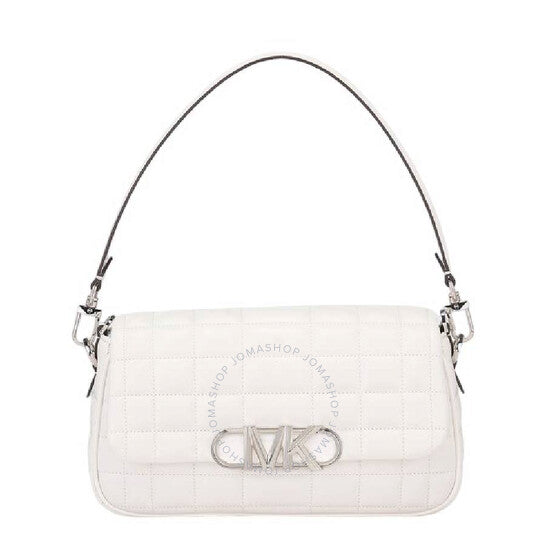 حقيبة كتف مايكل كورس بحزام سلسلة وتفاصيل شعار